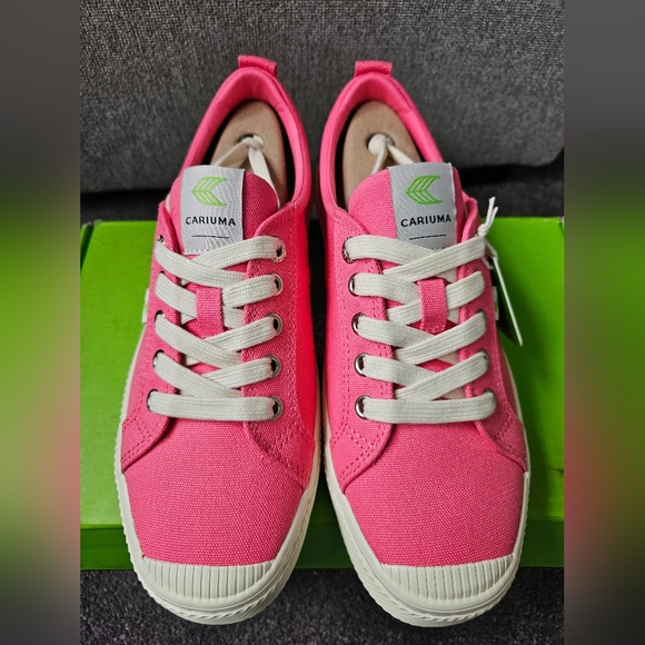 NIB cariuma pink lemonade oca canvas sneaker - Picture 2 of 6